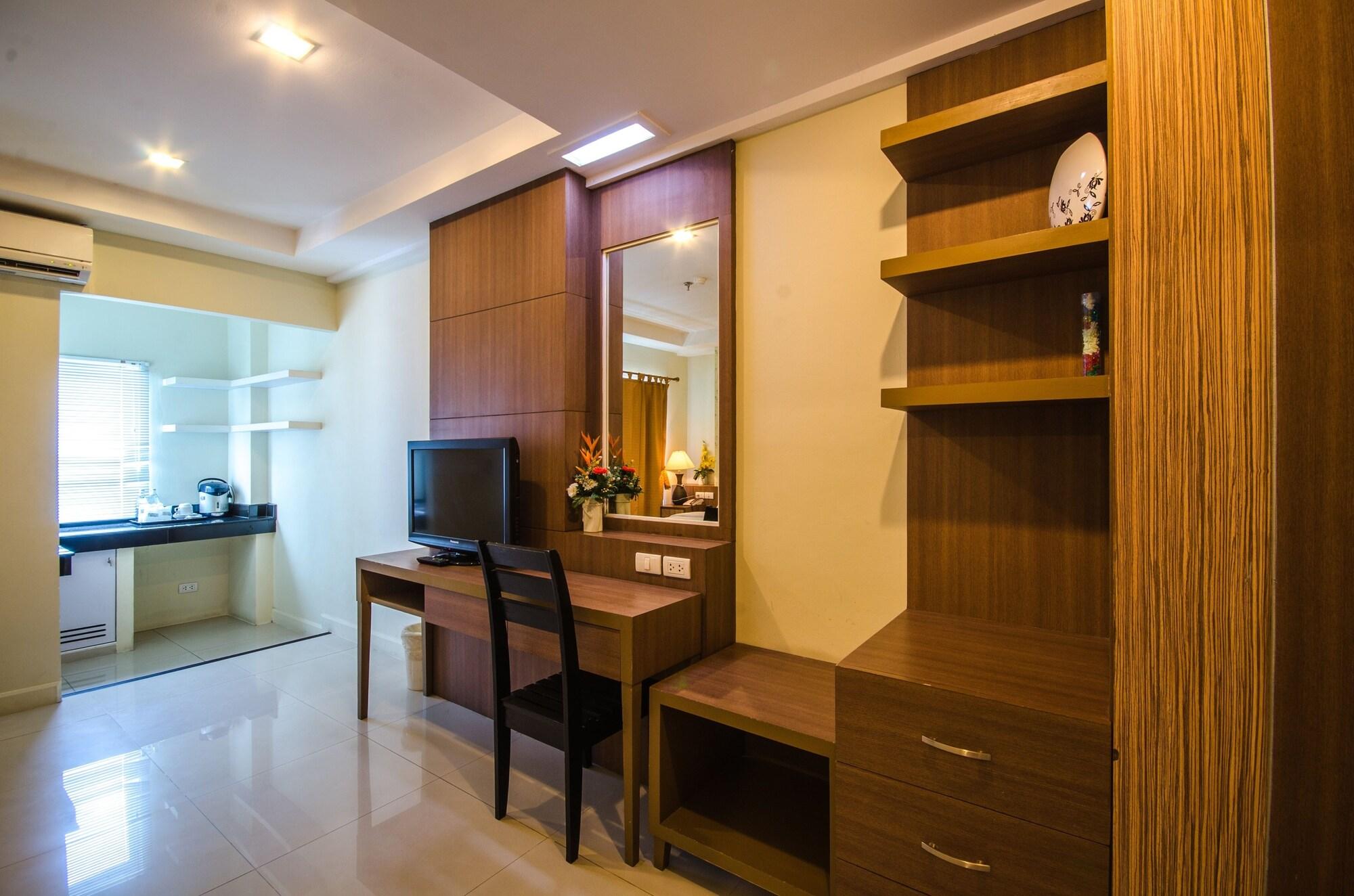 The Platinum Suite Μπανγκόκ Εξωτερικό φωτογραφία