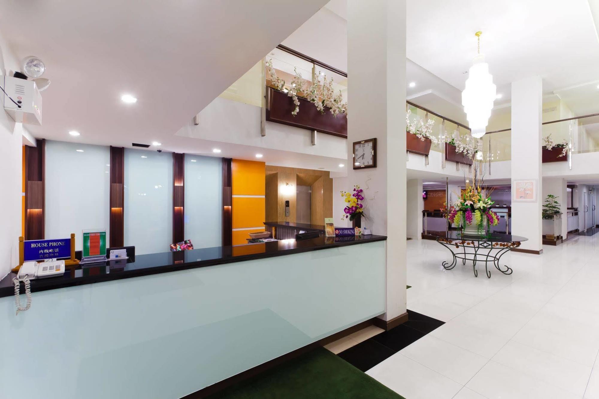 The Platinum Suite Μπανγκόκ Εξωτερικό φωτογραφία