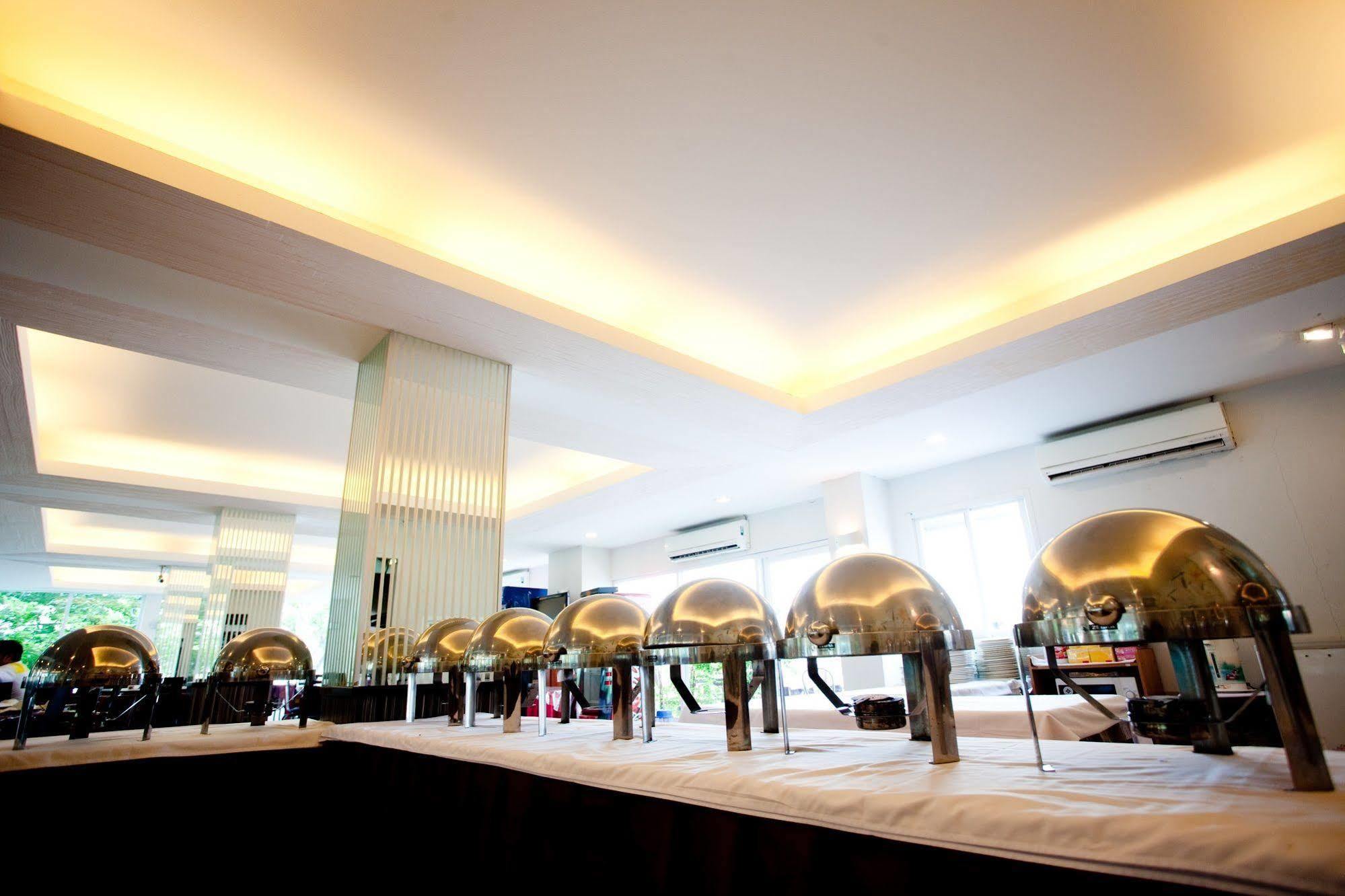 The Platinum Suite Μπανγκόκ Εξωτερικό φωτογραφία